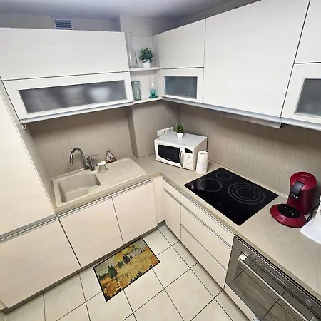 Fontaine * Греу-ле-Бэн